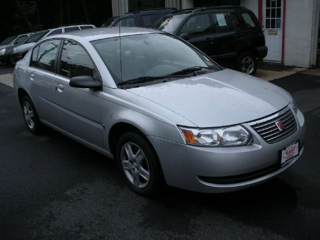 2007 Saturn Ion SLE - ONE Owner Clean Carfax