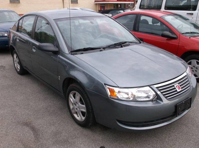 2007 Saturn Ion SLE - ONE Owner Clean Carfax