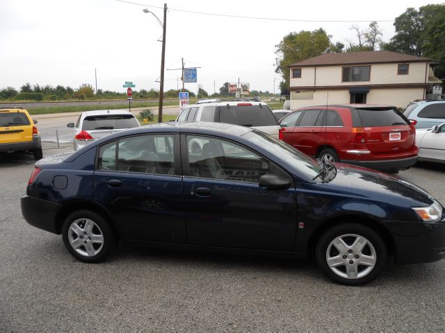 2007 Saturn Ion SLE - ONE Owner Clean Carfax