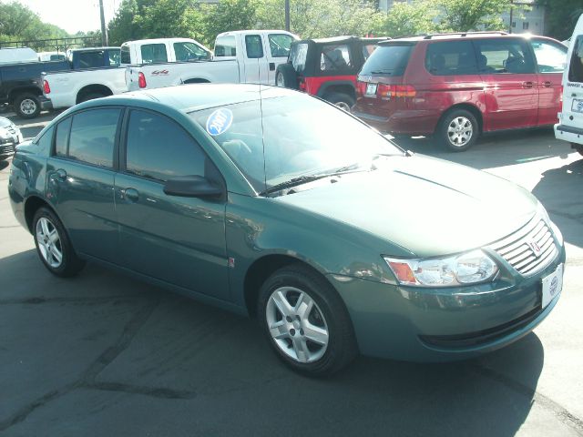 2007 Saturn Ion SLE - ONE Owner Clean Carfax