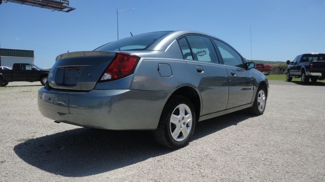 2007 Saturn Ion SLE - ONE Owner Clean Carfax