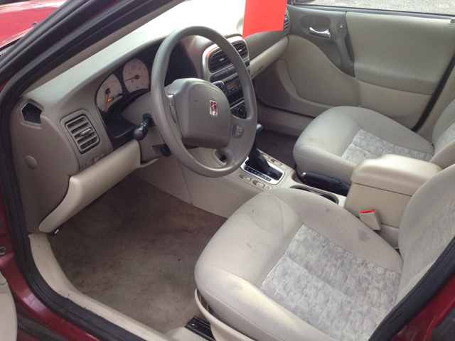 2004 Saturn L300 Sedan W/leather