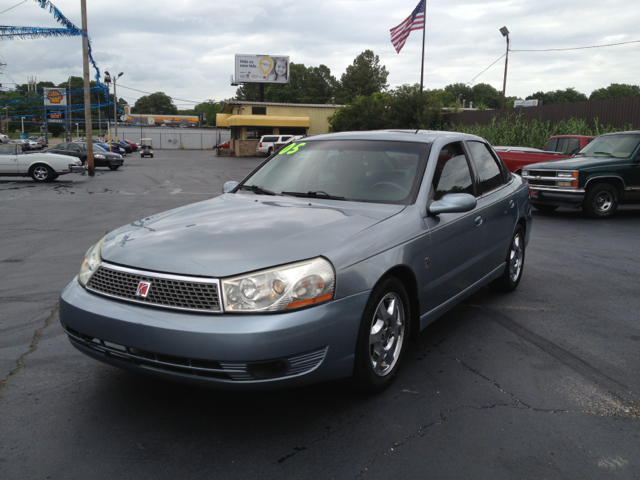 2005 Saturn L300 Sedan Base