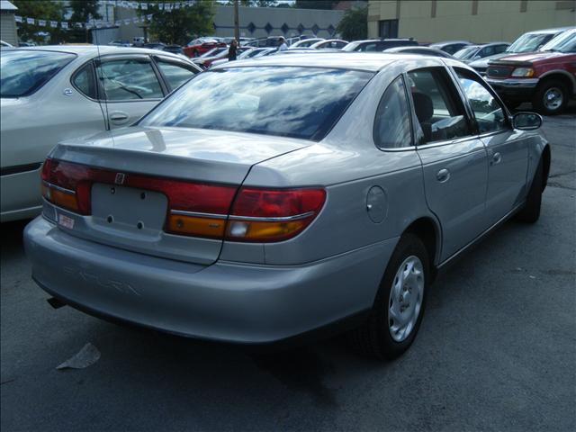 2000 Saturn L Series 2