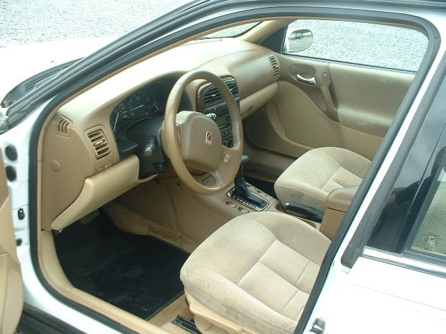 2000 Saturn L Series Unknown