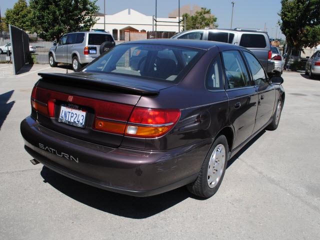 2000 Saturn L Series Unknown