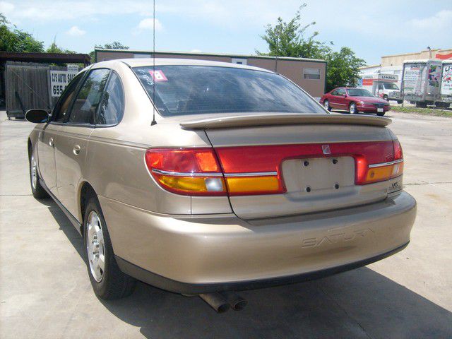 2001 Saturn L Series Unknown