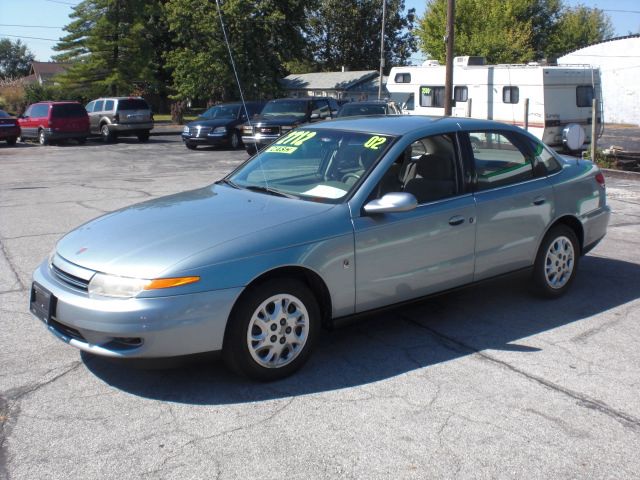 2002 Saturn L Series 2WD Eddie Bauer