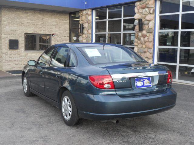 2003 Saturn L Series 2WD Eddie Bauer