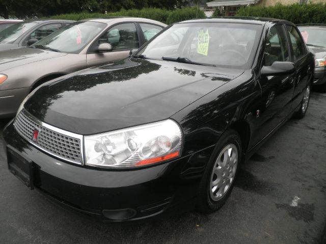 2003 Saturn L Series 2WD Eddie Bauer