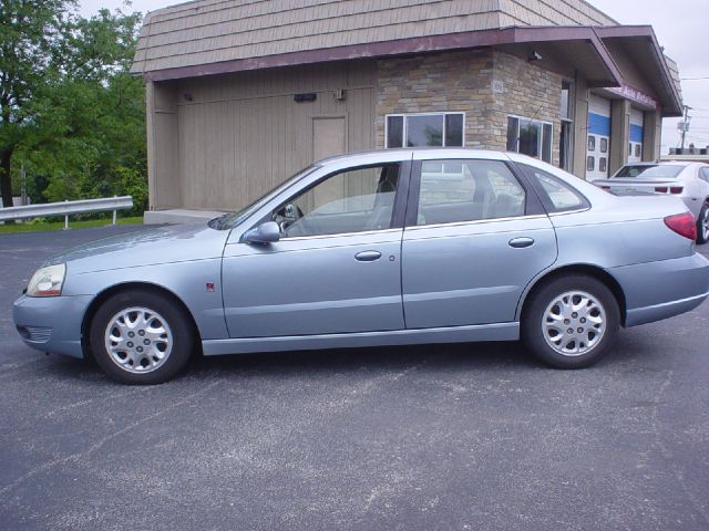 2003 Saturn L Series 2WD Eddie Bauer