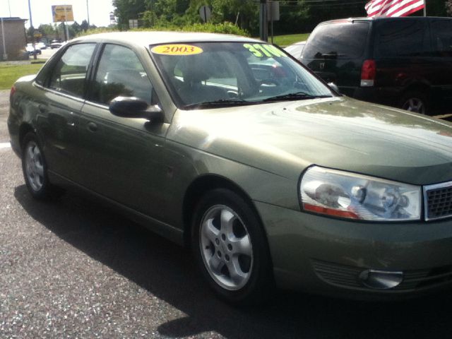 2003 Saturn L Series 2WD Eddie Bauer