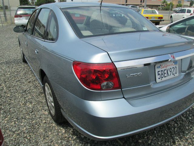 2003 Saturn L Series 2WD Eddie Bauer