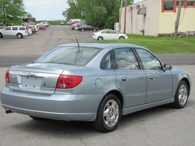 2003 Saturn L Series 2WD Eddie Bauer