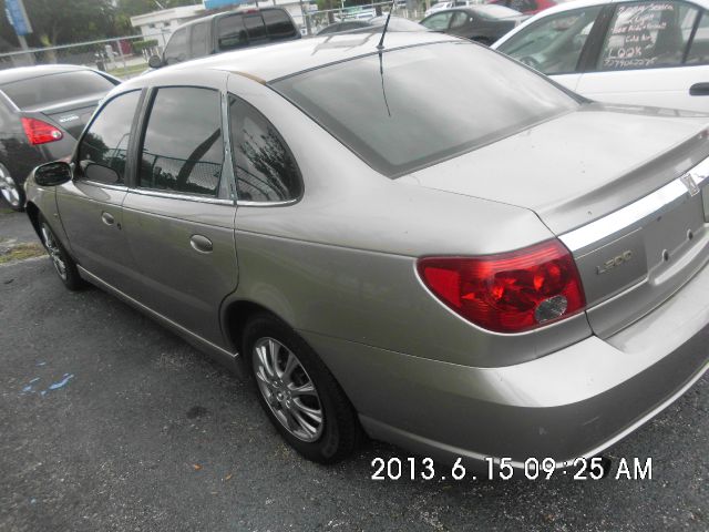 2003 Saturn L Series 2WD Eddie Bauer