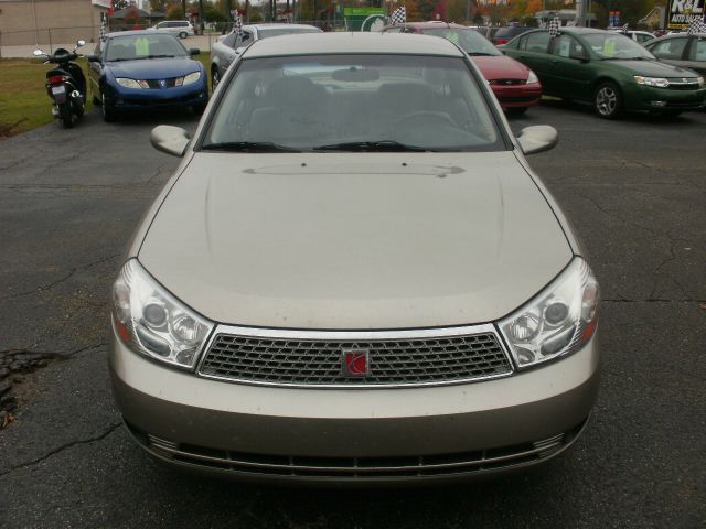 2003 Saturn L Series 2WD Eddie Bauer