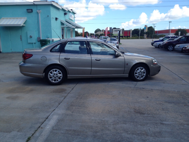 2003 Saturn L Series 2WD Eddie Bauer