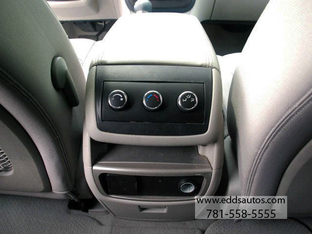 2007 Saturn Outlook 4WD 4dr VP