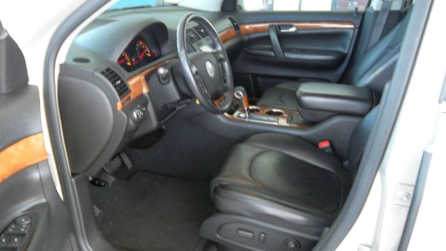 2007 Saturn Outlook E63 AMG Sedan 4D