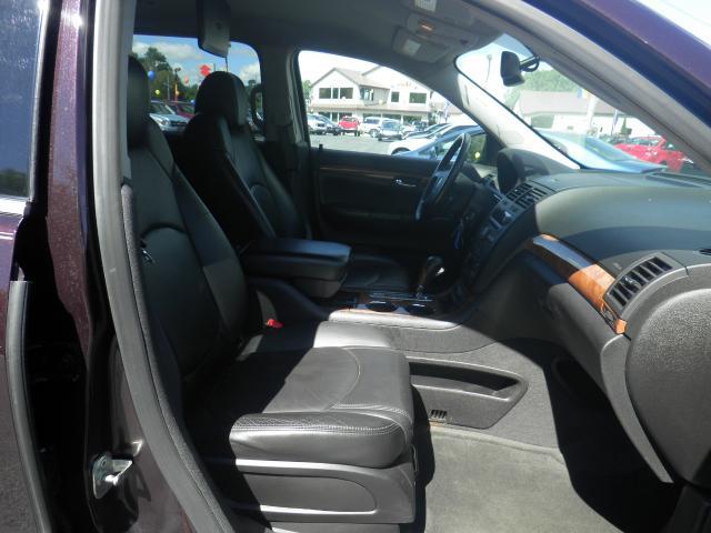 2008 Saturn Outlook 4WD 4dr VP