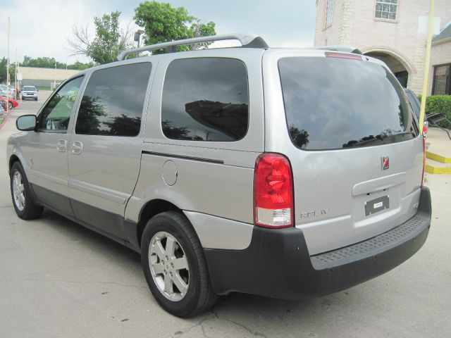 2005 Saturn Relay Centurion Crew Cab 4WD