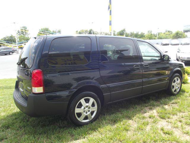 2006 Saturn Relay GT WITH Leather And Sunroof