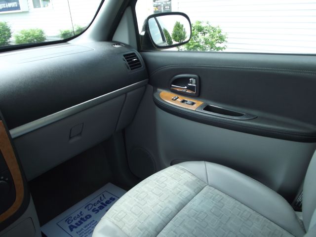 2006 Saturn Relay GT WITH Leather And Sunroof