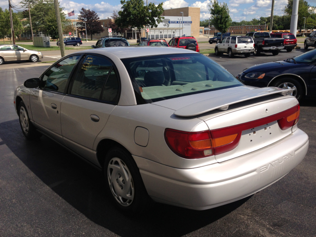 2000 Saturn SL XLS