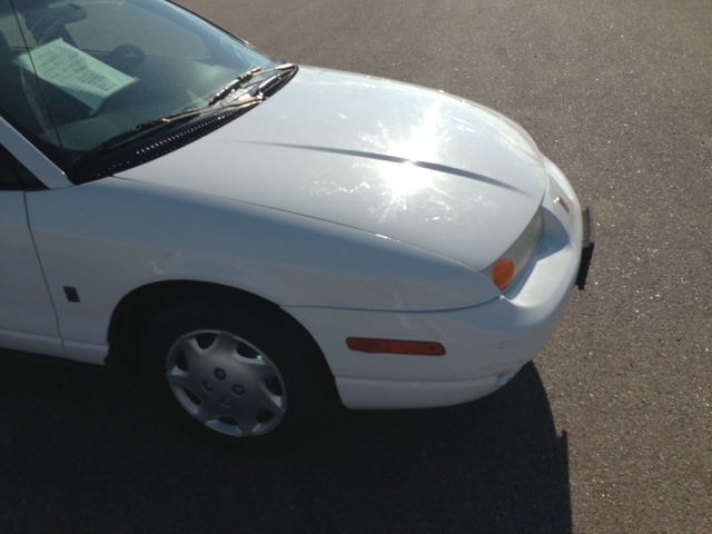 2001 Saturn SL Base S