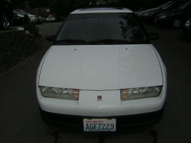 1992 Saturn S Series Base S