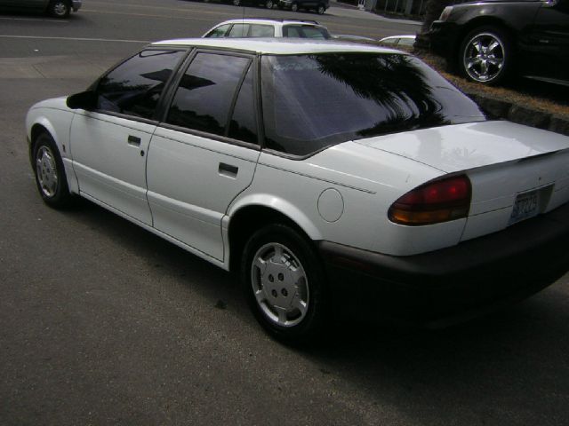 1992 Saturn S Series Base S