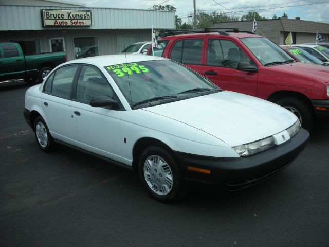 1997 Saturn S Series Base S