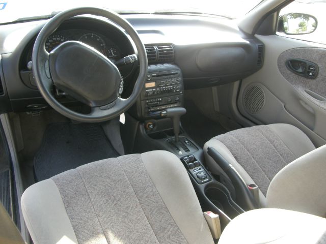 1997 Saturn S Series XLS