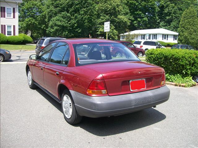 1998 Saturn S Series Base S