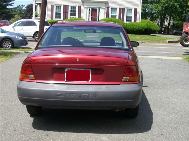 1998 Saturn S Series Base S