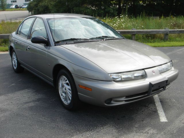 1998 Saturn S Series XLS