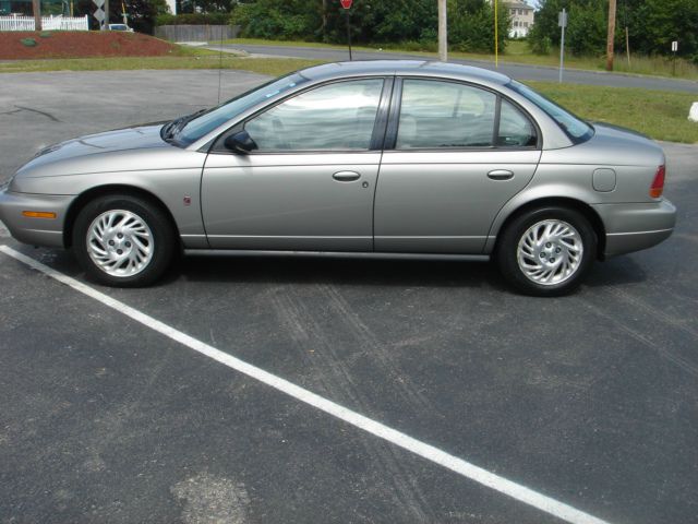 1998 Saturn S Series XLS