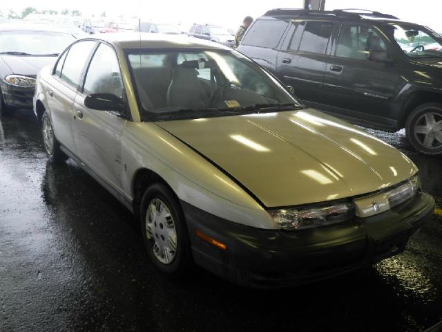 1998 Saturn S Series Base S