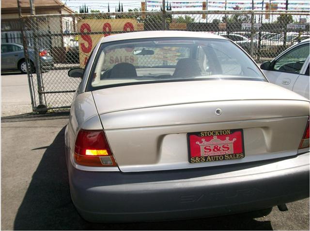 1998 Saturn S Series Brougham Wagon