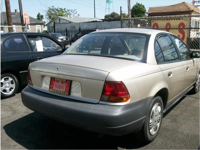 1998 Saturn S Series Brougham Wagon