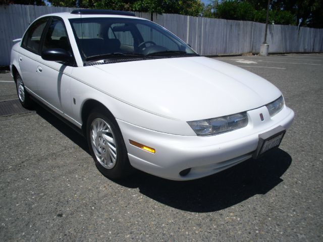 1998 Saturn S Series XLS