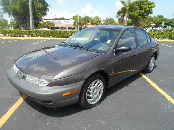 1999 Saturn S Series XLS