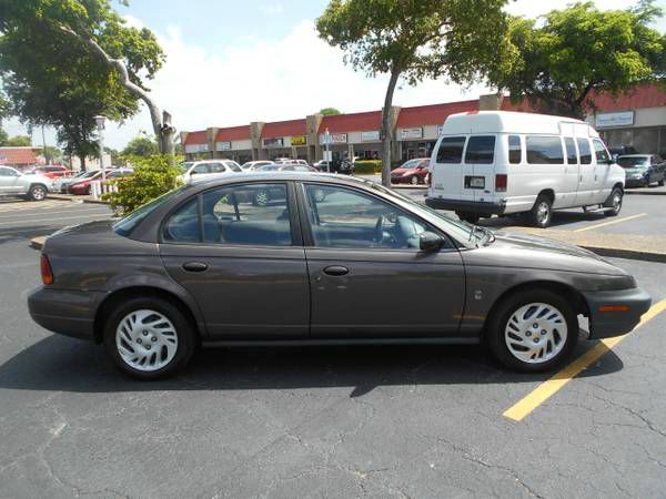 1999 Saturn S Series XLS