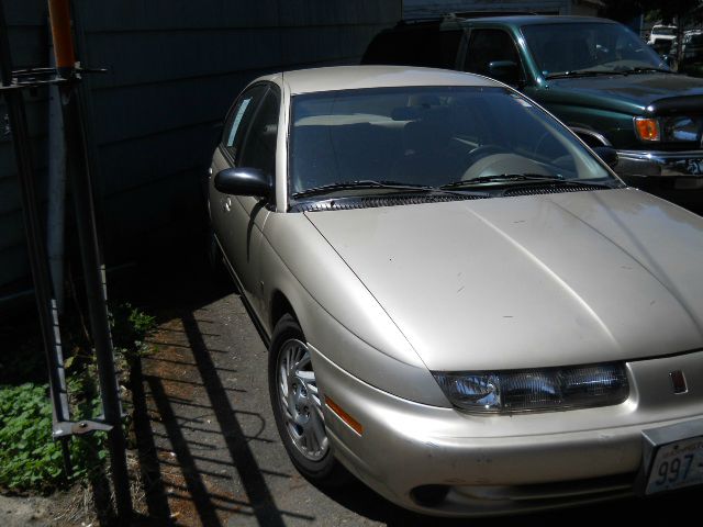 1999 Saturn S Series XLS