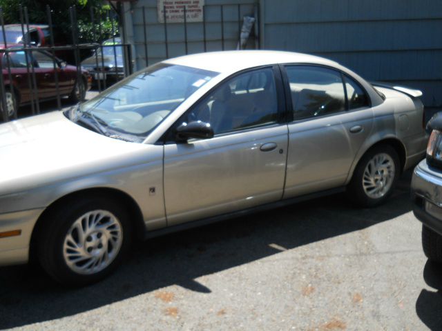 1999 Saturn S Series XLS