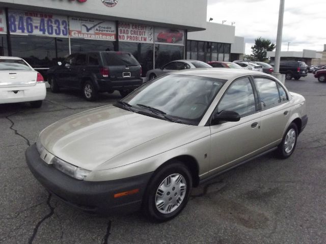 1999 Saturn S Series Base S