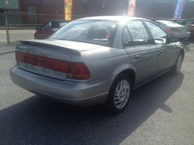 1999 Saturn S Series XLS