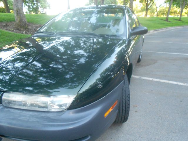 1999 Saturn S Series Base S