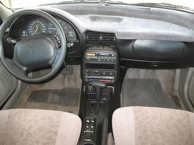 1999 Saturn S Series XLS