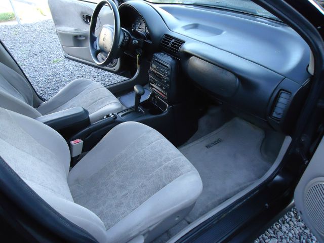 1999 Saturn S Series XLS